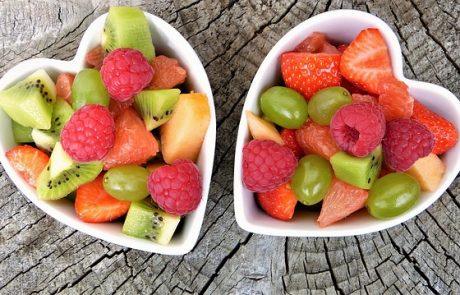 גם טעים וגם בריא – מגשי פירות לכל אירוע שימתיקו לכם את האווירה
